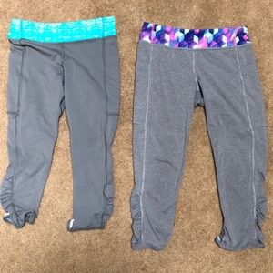 2 pairs of kids capri leggings